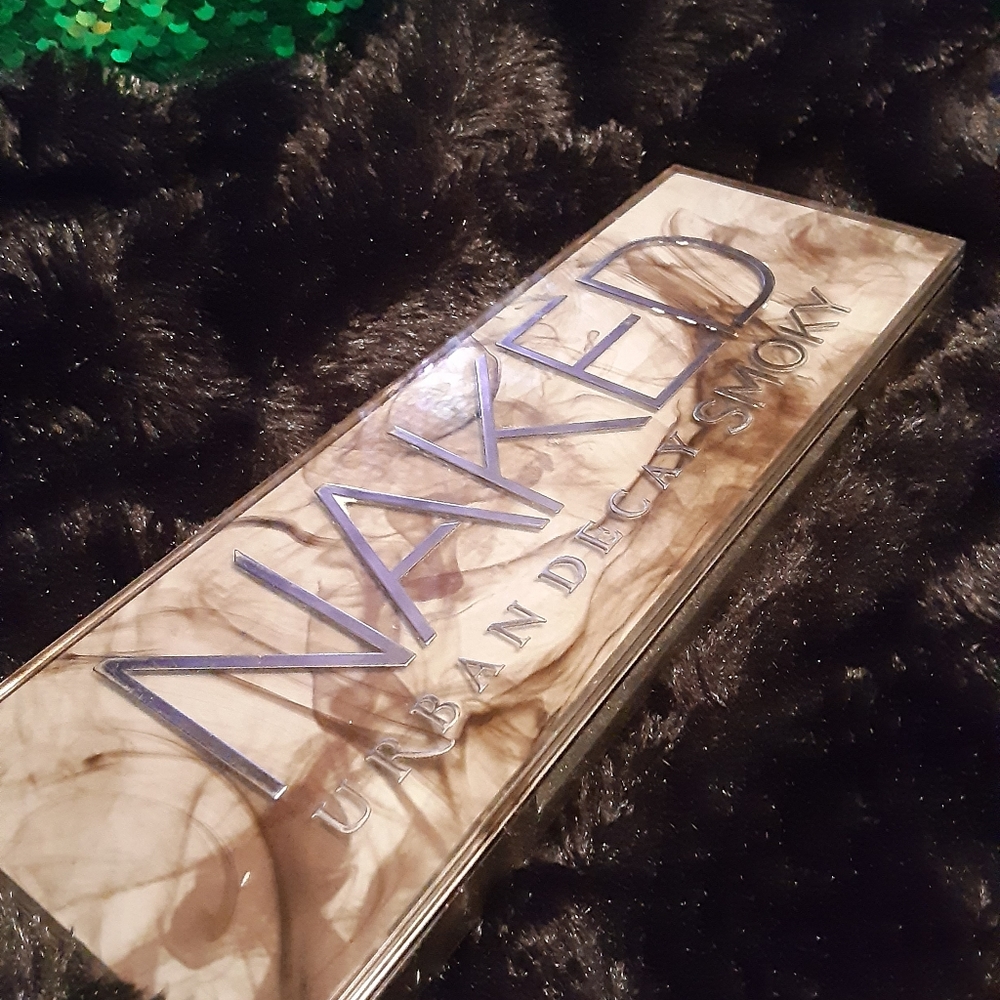 Urban Decay Smoky